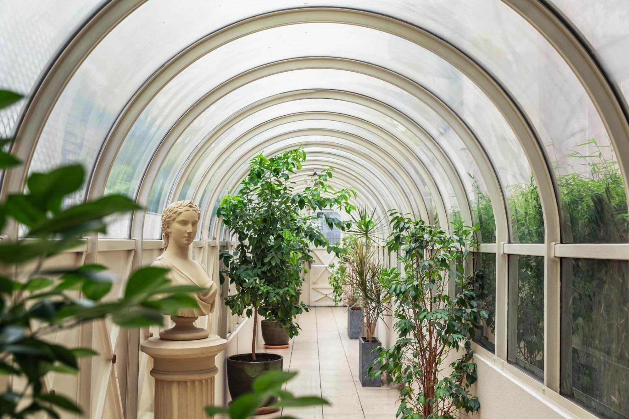 Royal Garden Champs-Elysees Paris Exterior photo